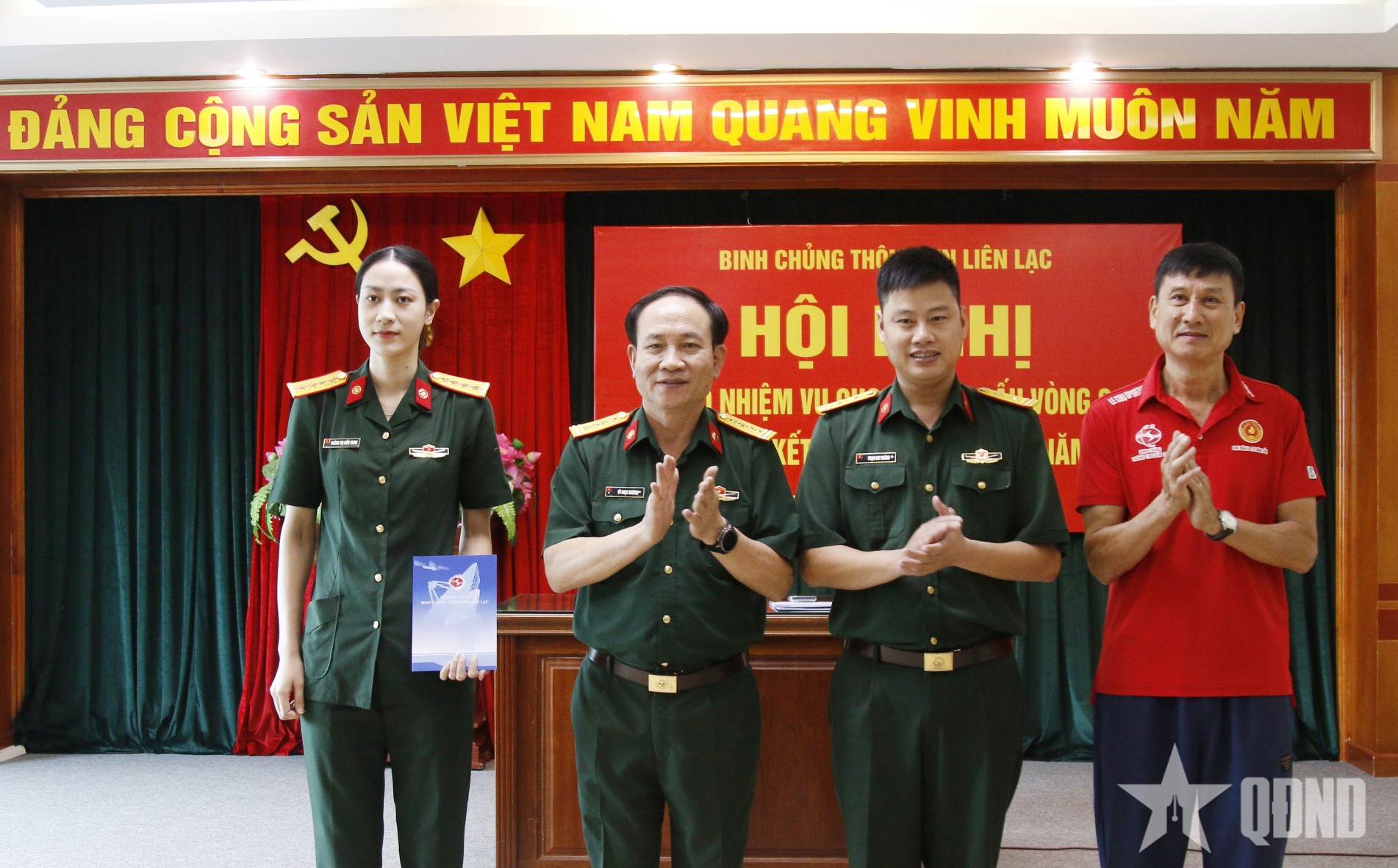 CLB bóng chuyền nữ Binh chủng Thông tin - Binh đoàn 19 quyết tâm đạt thành tích cao nhất

